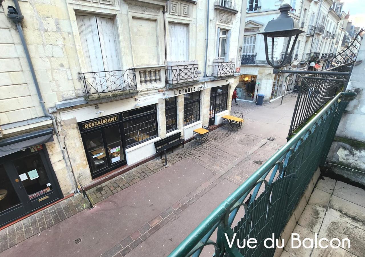 "Colbert Triplex" 3 Chambres - Balcon - Patio - Cathedrale Tours Extérieur photo