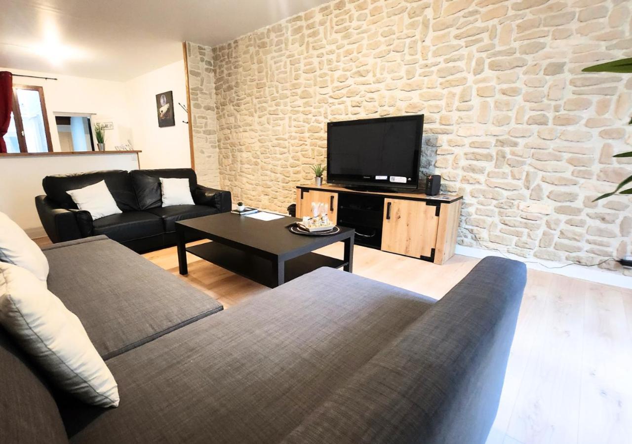 "Colbert Triplex" 3 Chambres - Balcon - Patio - Cathedrale Tours Extérieur photo