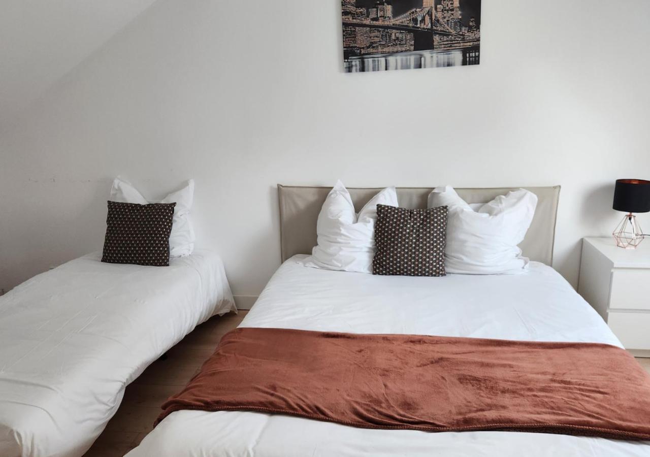 "Colbert Triplex" 3 Chambres - Balcon - Patio - Cathedrale Tours Extérieur photo